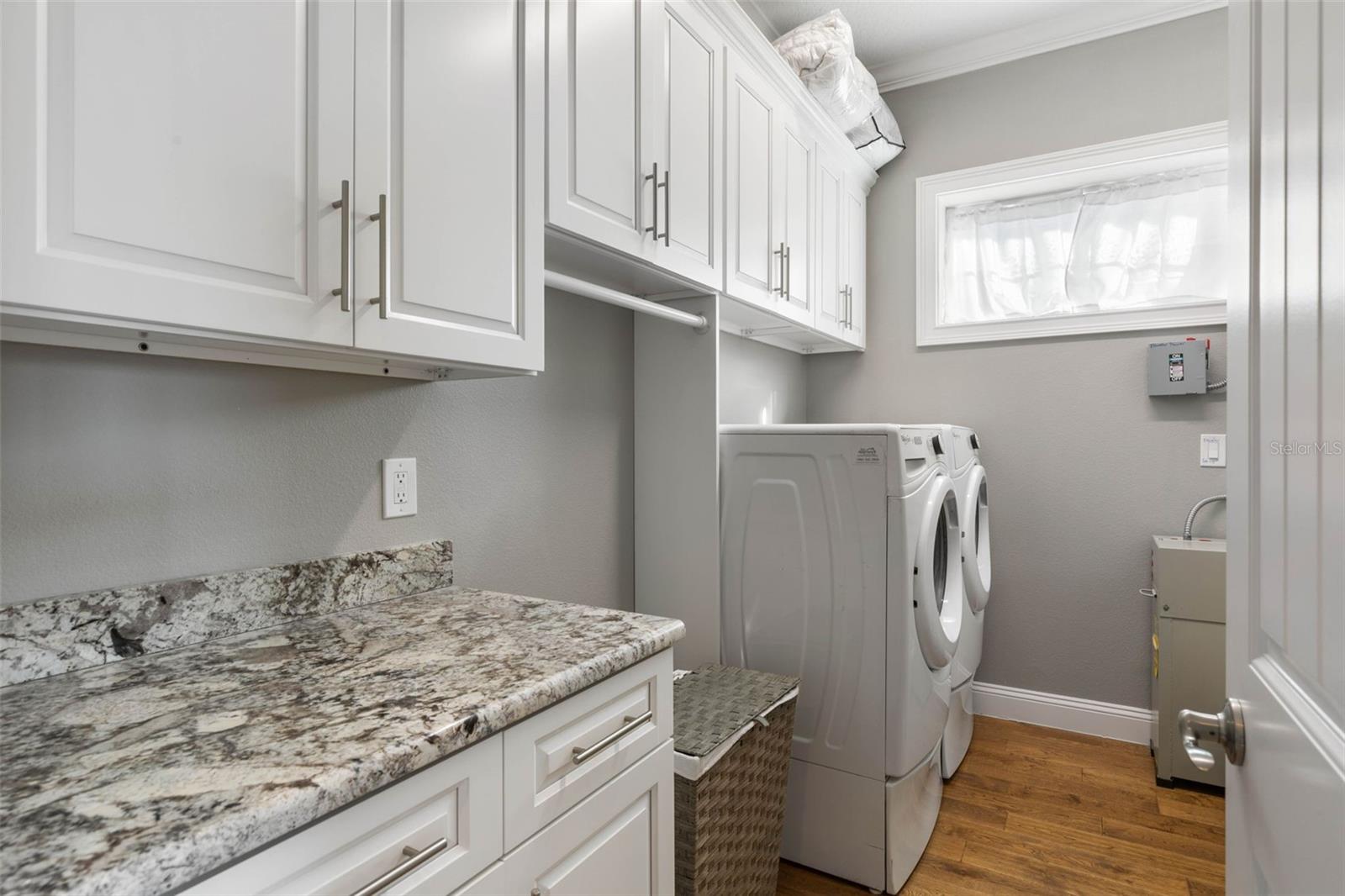 Image 68 of 100 For 300 Yacht Harbor Drive