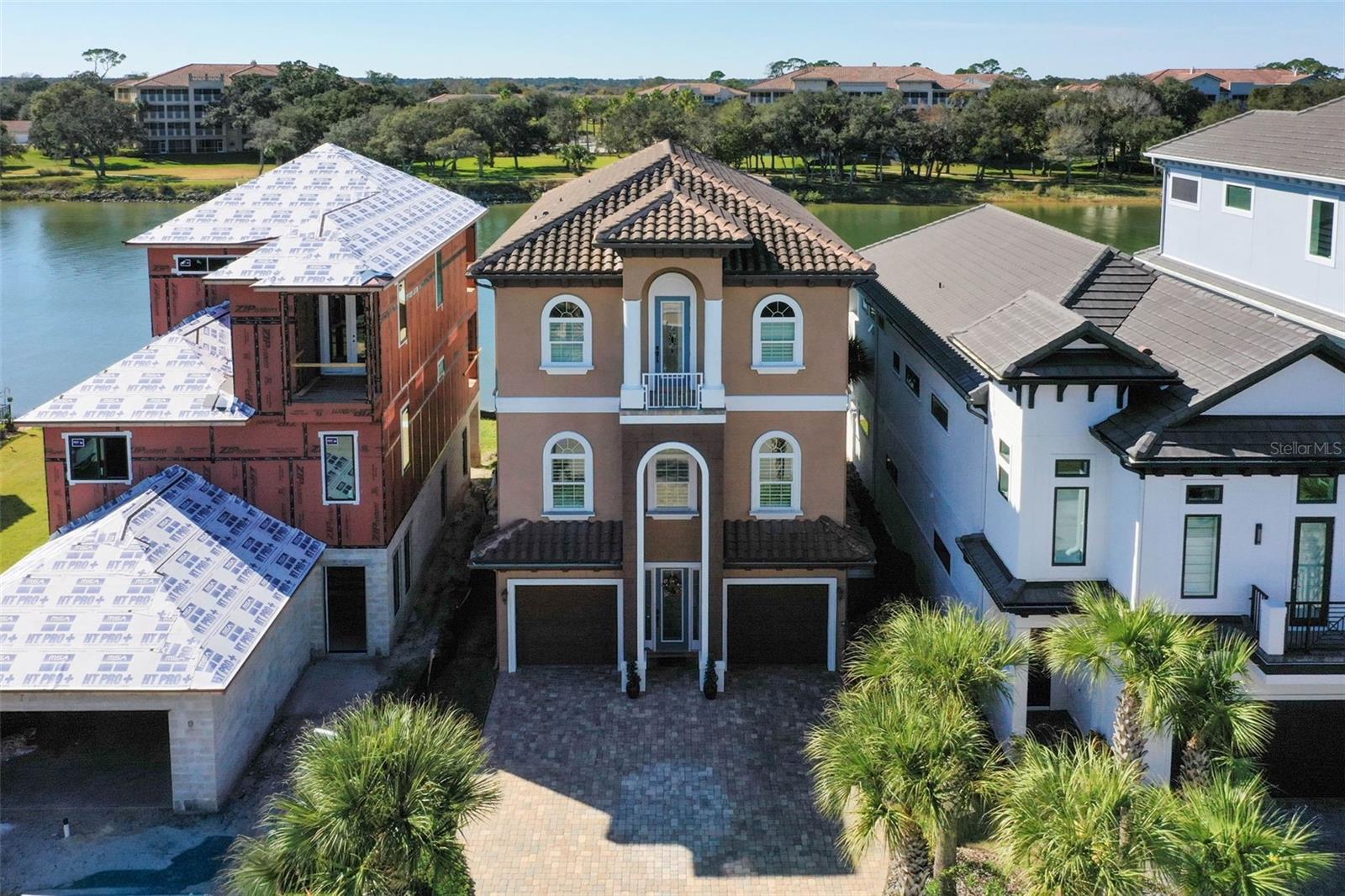 Image 72 of 100 For 300 Yacht Harbor Drive