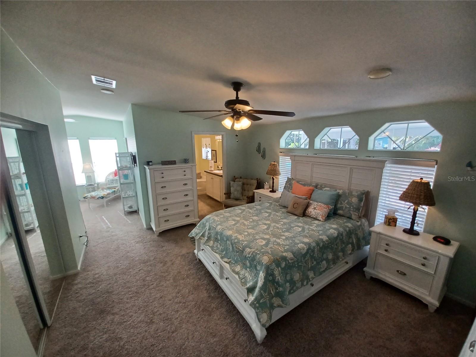 Image 16 of 46 For 11 Osceola Avenue