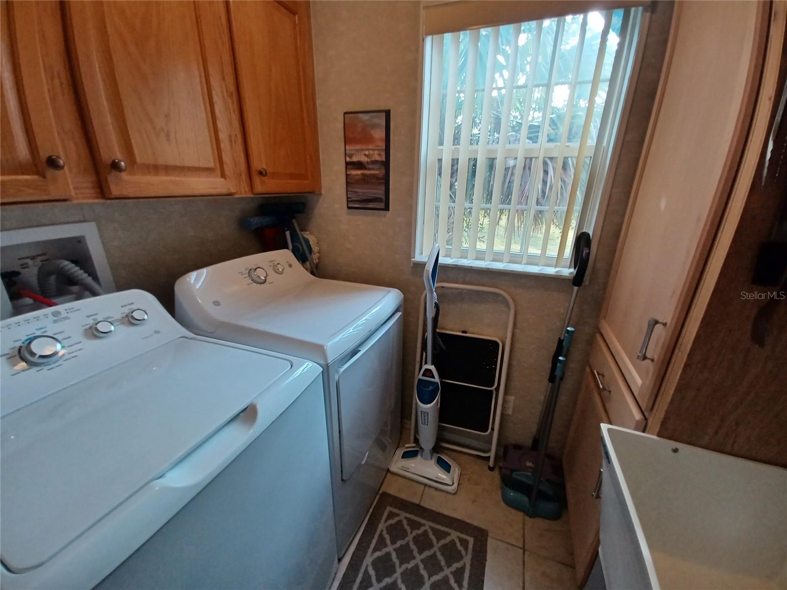 Image 29 of 46 For 11 Osceola Avenue