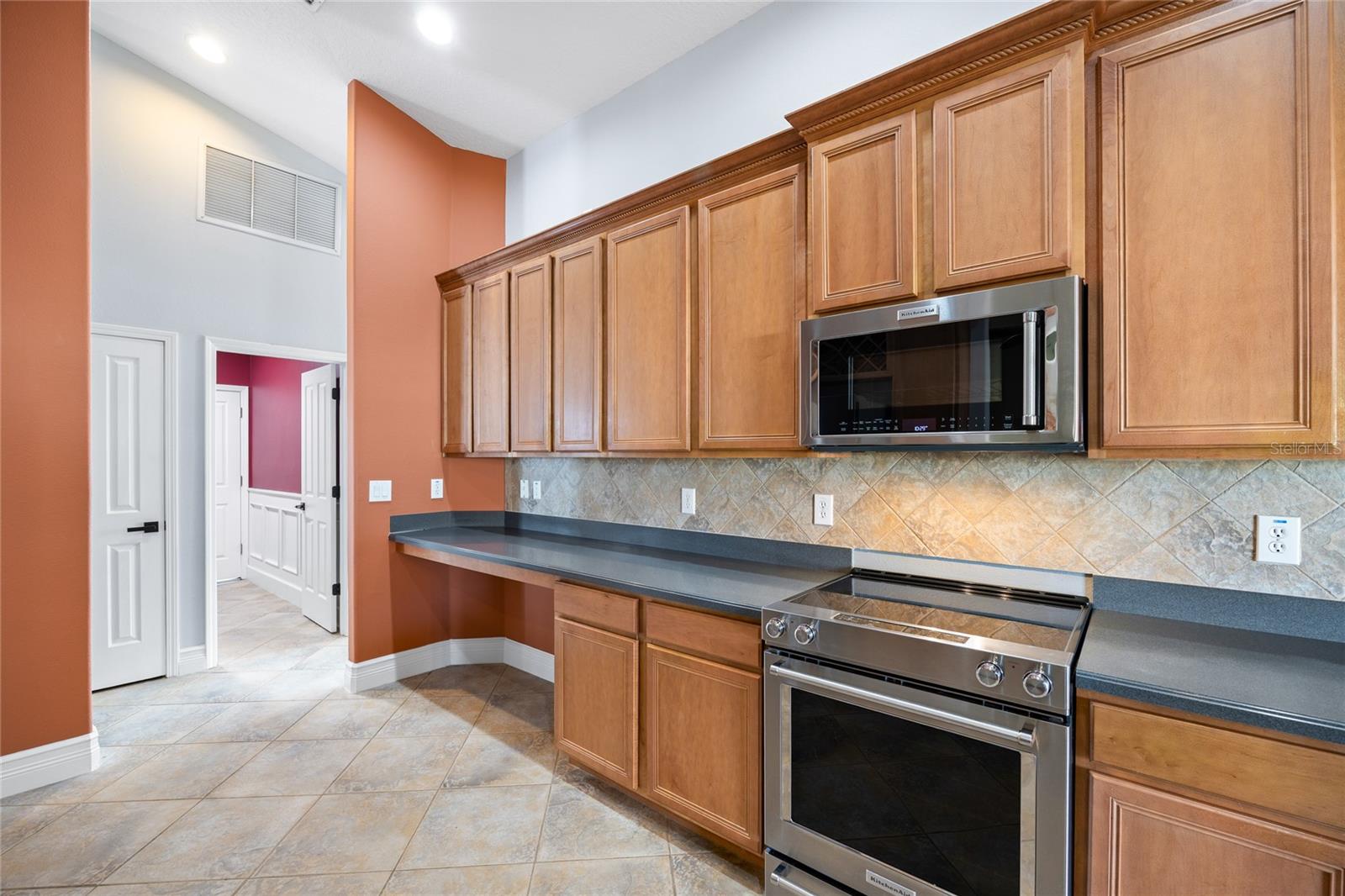 Image 16 of 46 For 13413 Mandalay Place