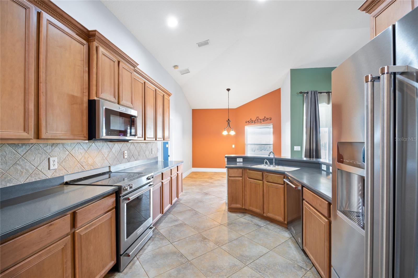 Image 17 of 46 For 13413 Mandalay Place