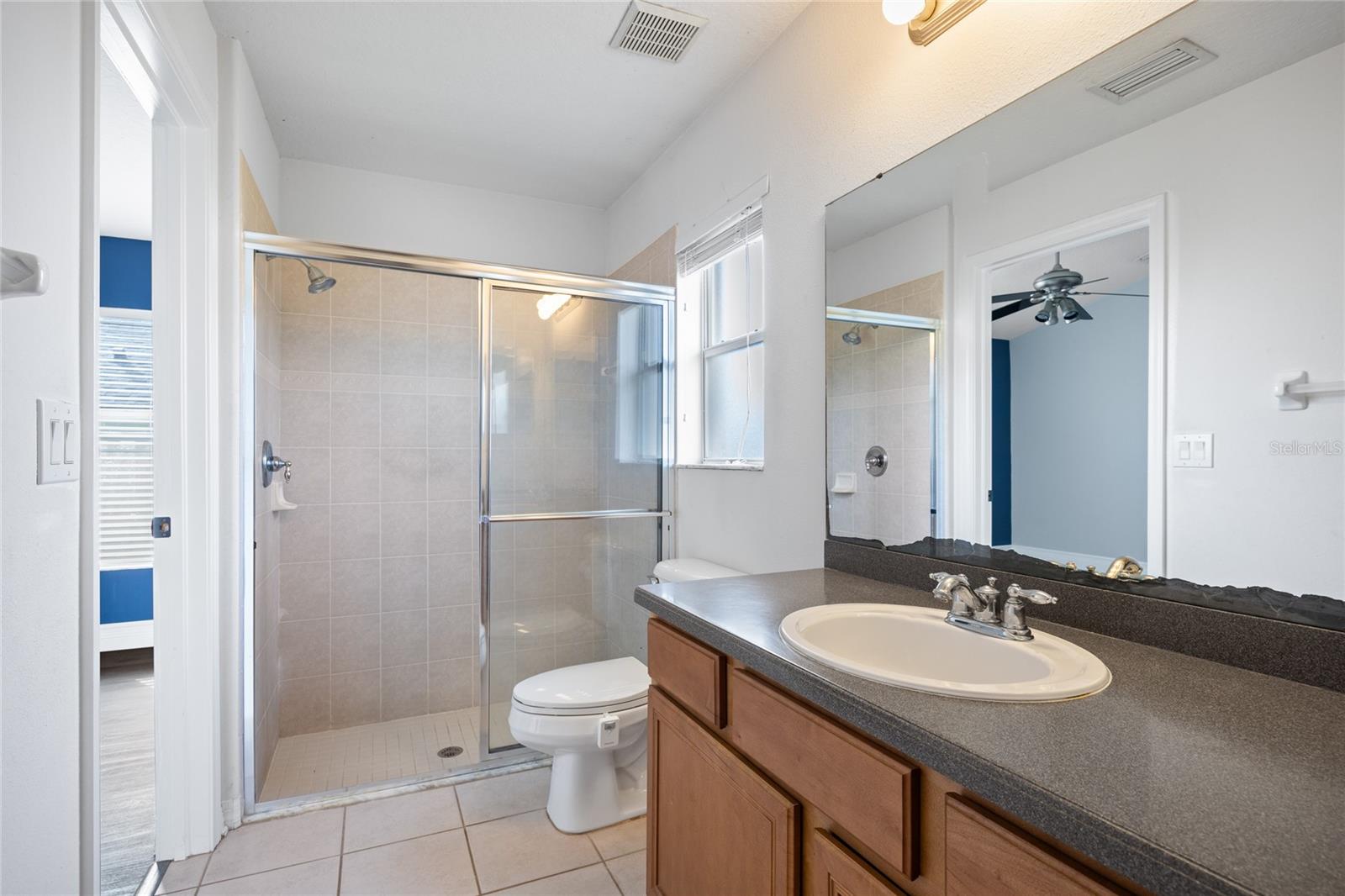 Image 27 of 46 For 13413 Mandalay Place