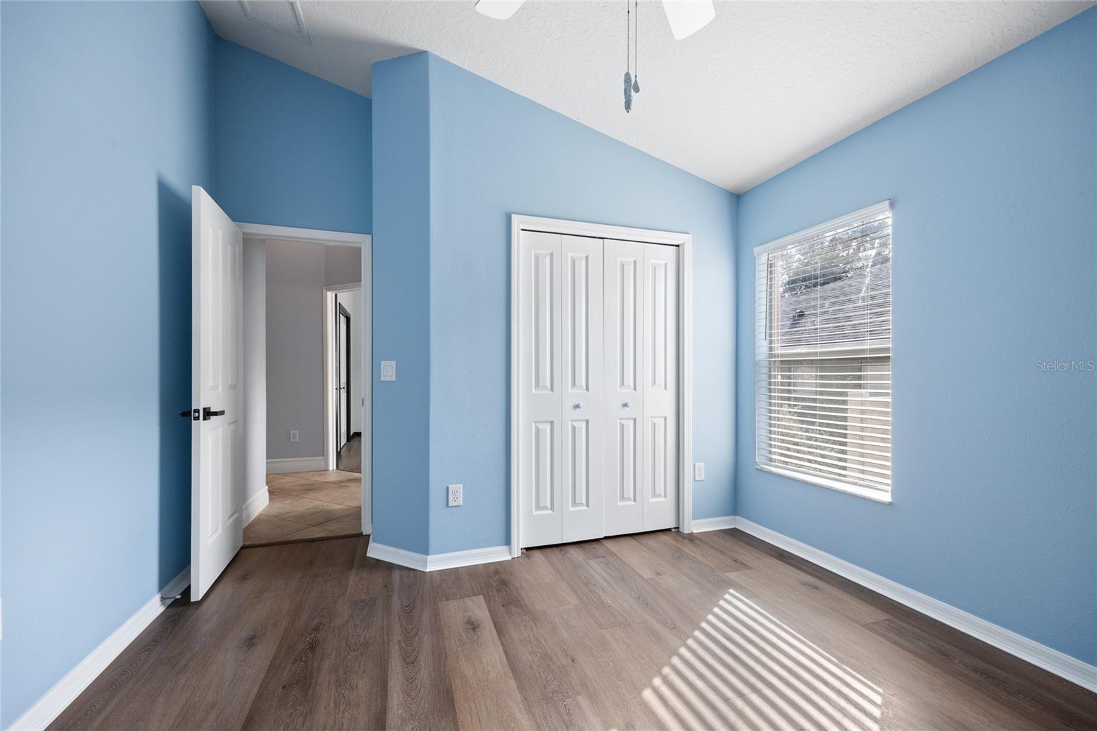 Image 33 of 46 For 13413 Mandalay Place