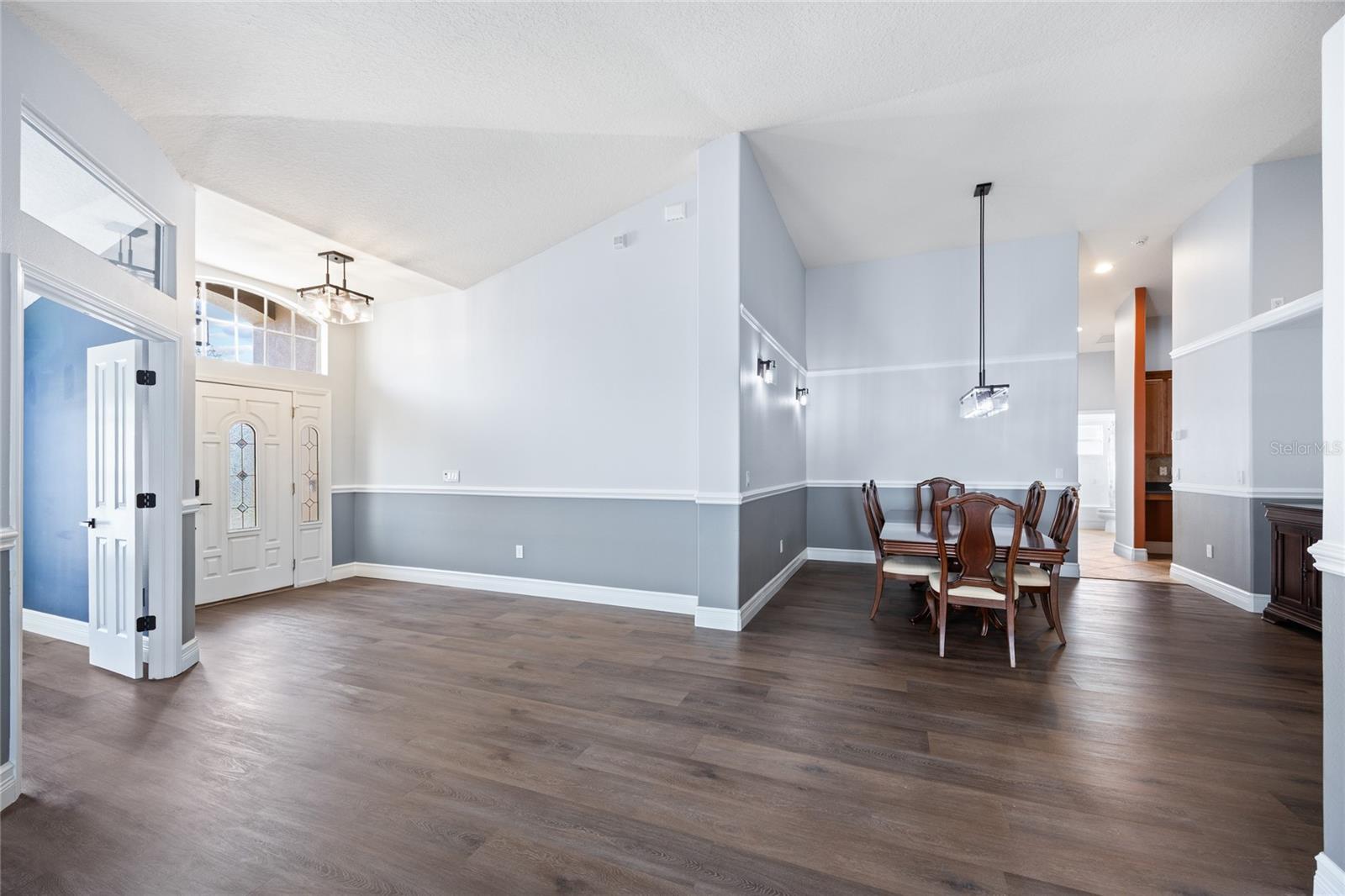 Image 9 of 46 For 13413 Mandalay Place