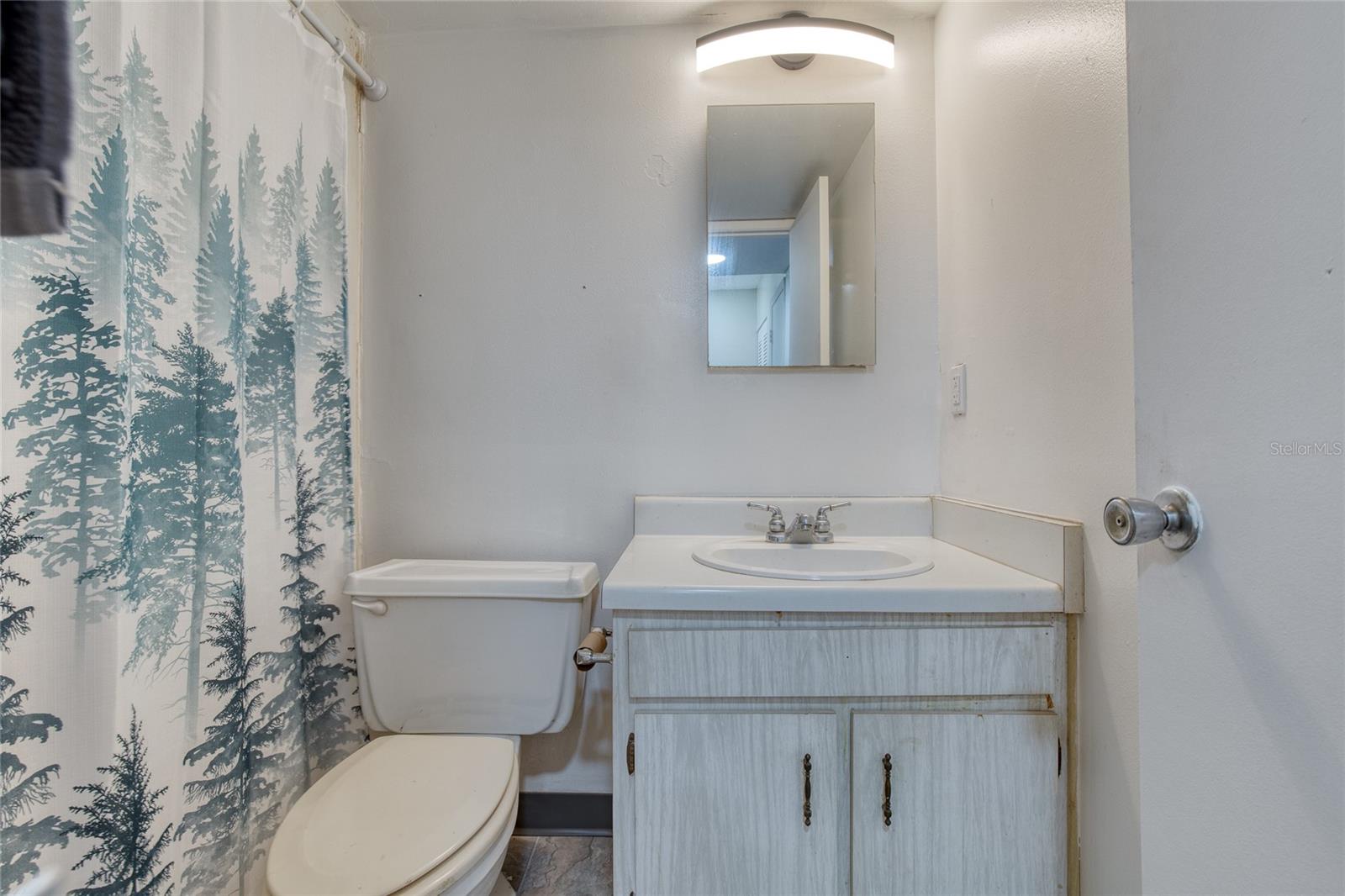 Image 23 of 54 For 5500 Ocean Shore Boulevard Ut58