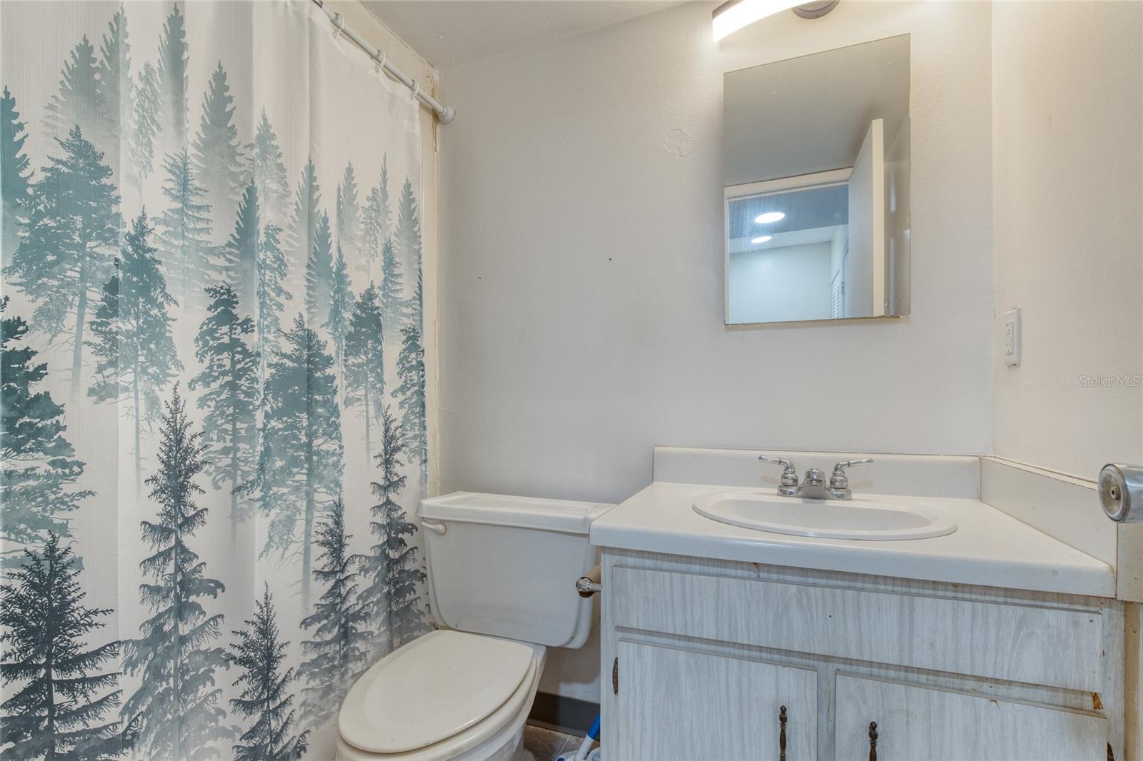 Image 24 of 54 For 5500 Ocean Shore Boulevard Ut58