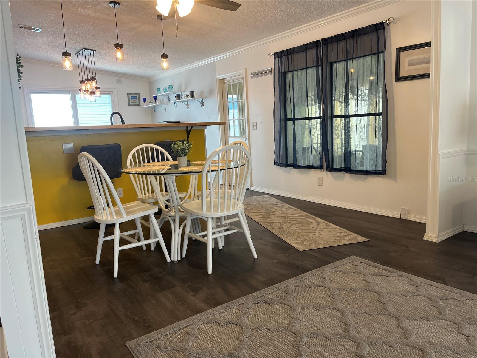 Image 12 of 59 For 254 Seabreeze Drive