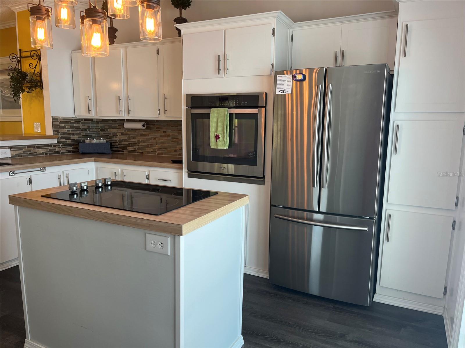 Image 15 of 59 For 254 Seabreeze Drive