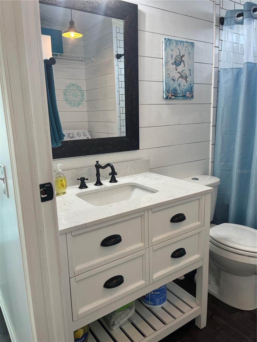 Image 29 of 59 For 254 Seabreeze Drive