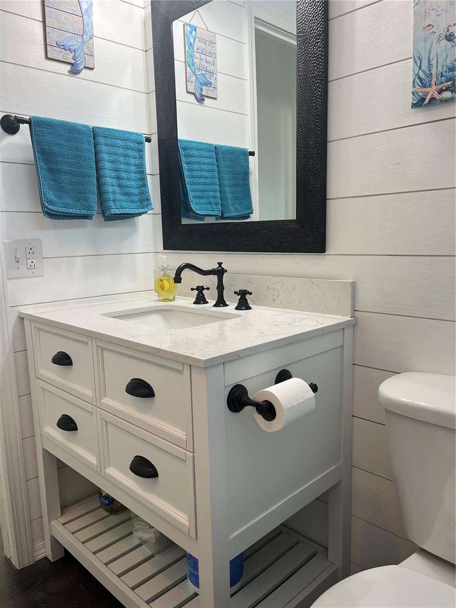 Image 30 of 59 For 254 Seabreeze Drive