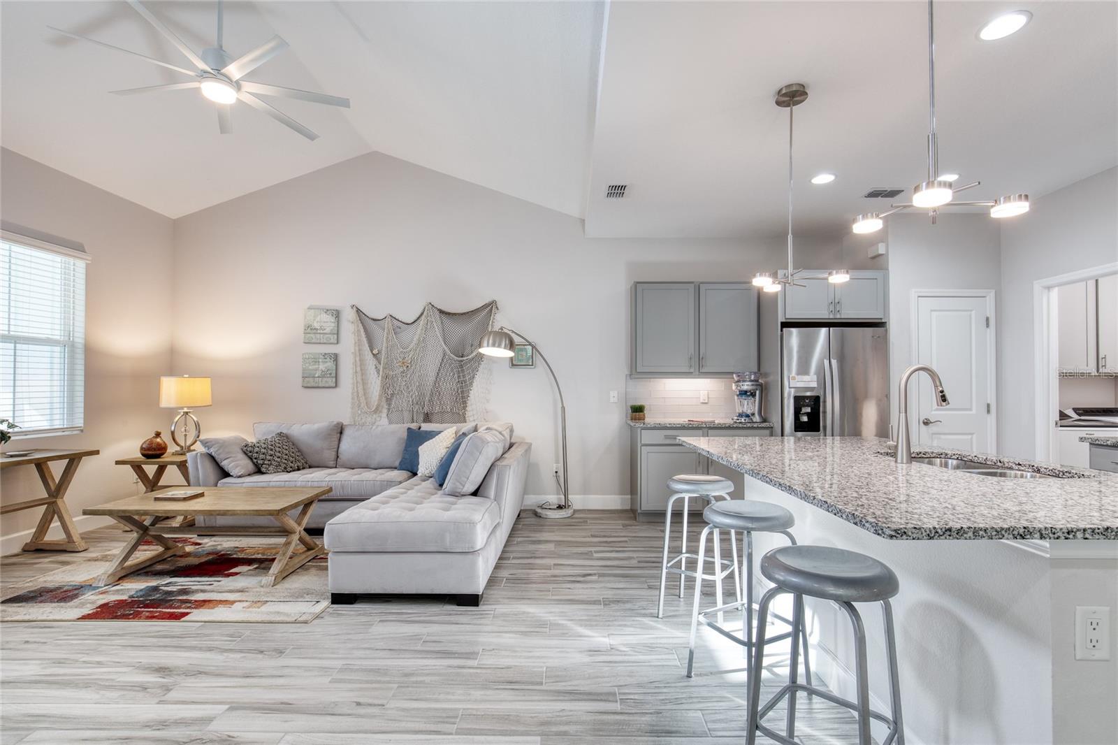 Image 10 of 65 For 488 High Tide Lane