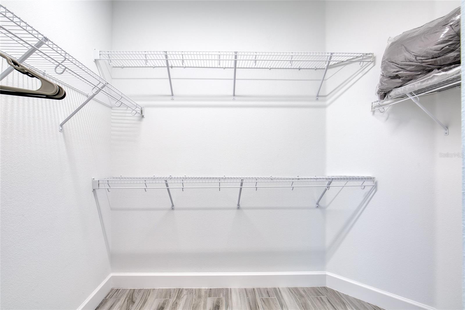 Image 20 of 65 For 488 High Tide Lane