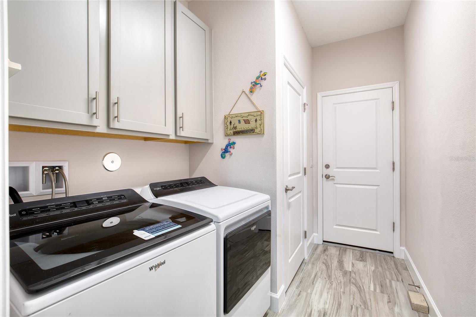 Image 28 of 65 For 488 High Tide Lane