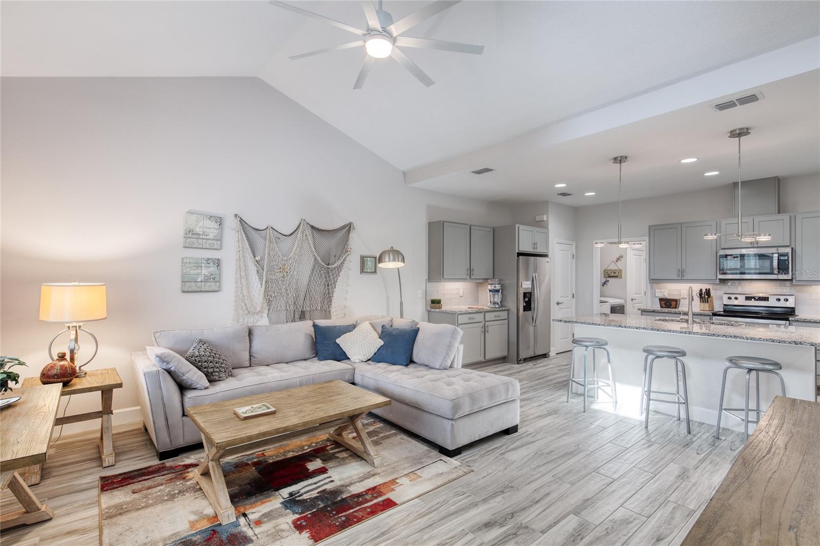 Image 6 of 65 For 488 High Tide Lane