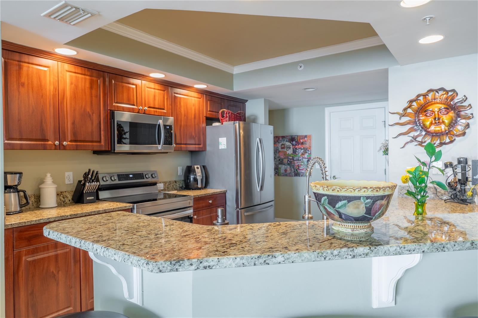 Image 9 of 20 For 3315 Atlantic Avenue 806