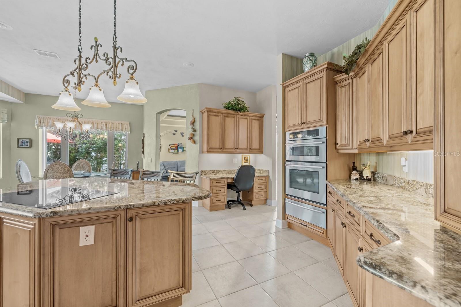 Image 24 of 72 For 621 River View Road