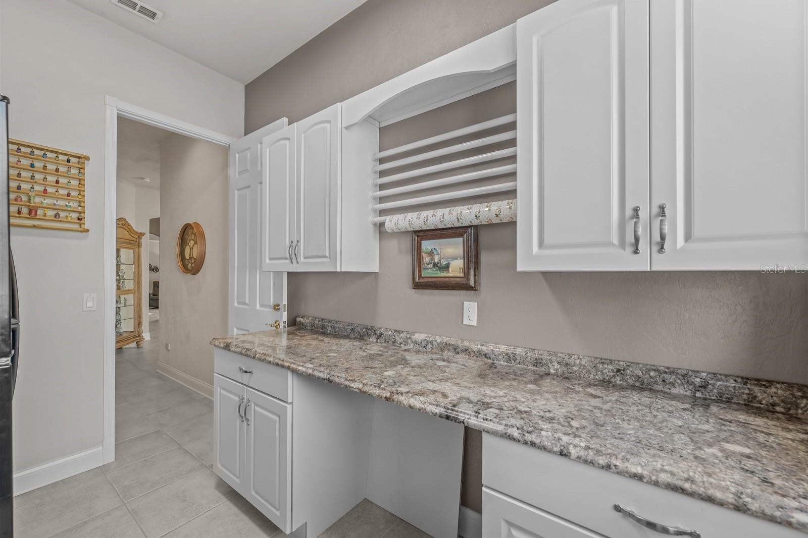 Image 33 of 72 For 621 River View Road