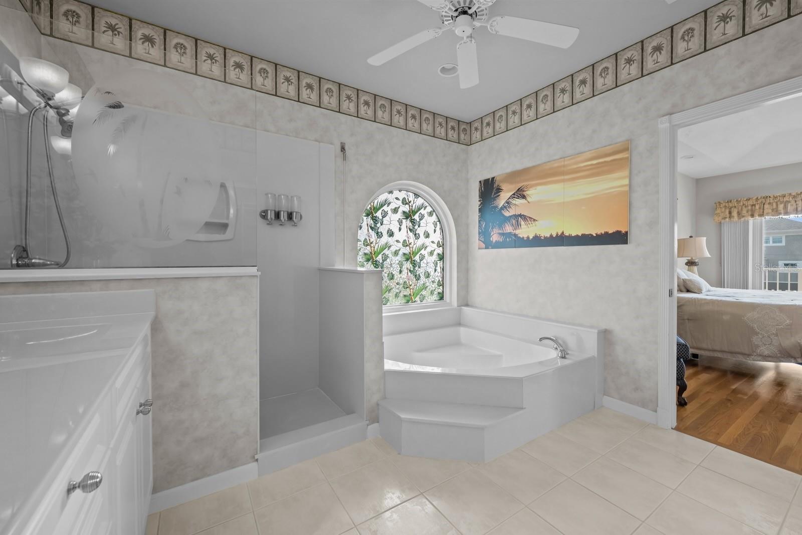 Image 40 of 72 For 621 River View Road