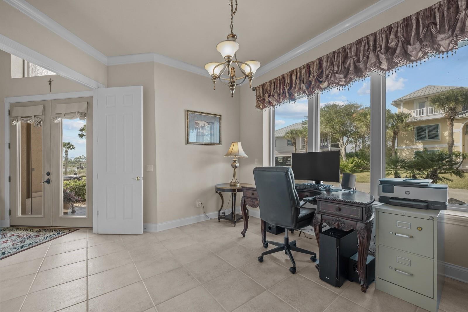 Image 8 of 72 For 621 River View Road