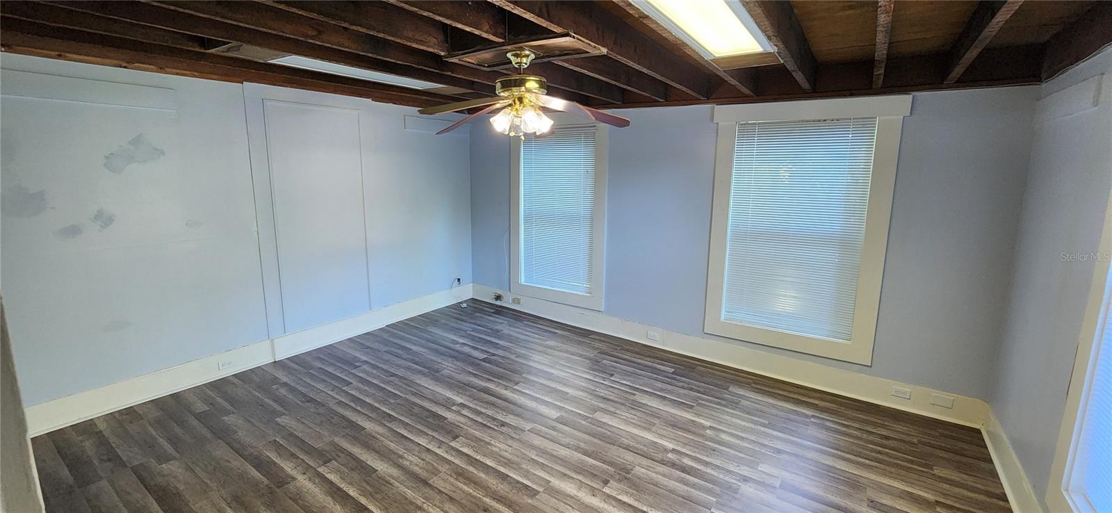 Image 10 of 20 For 216 6th Street