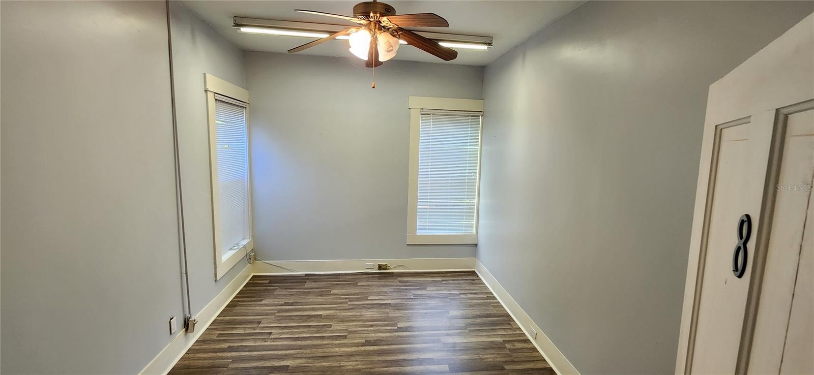 Image 13 of 20 For 216 6th Street