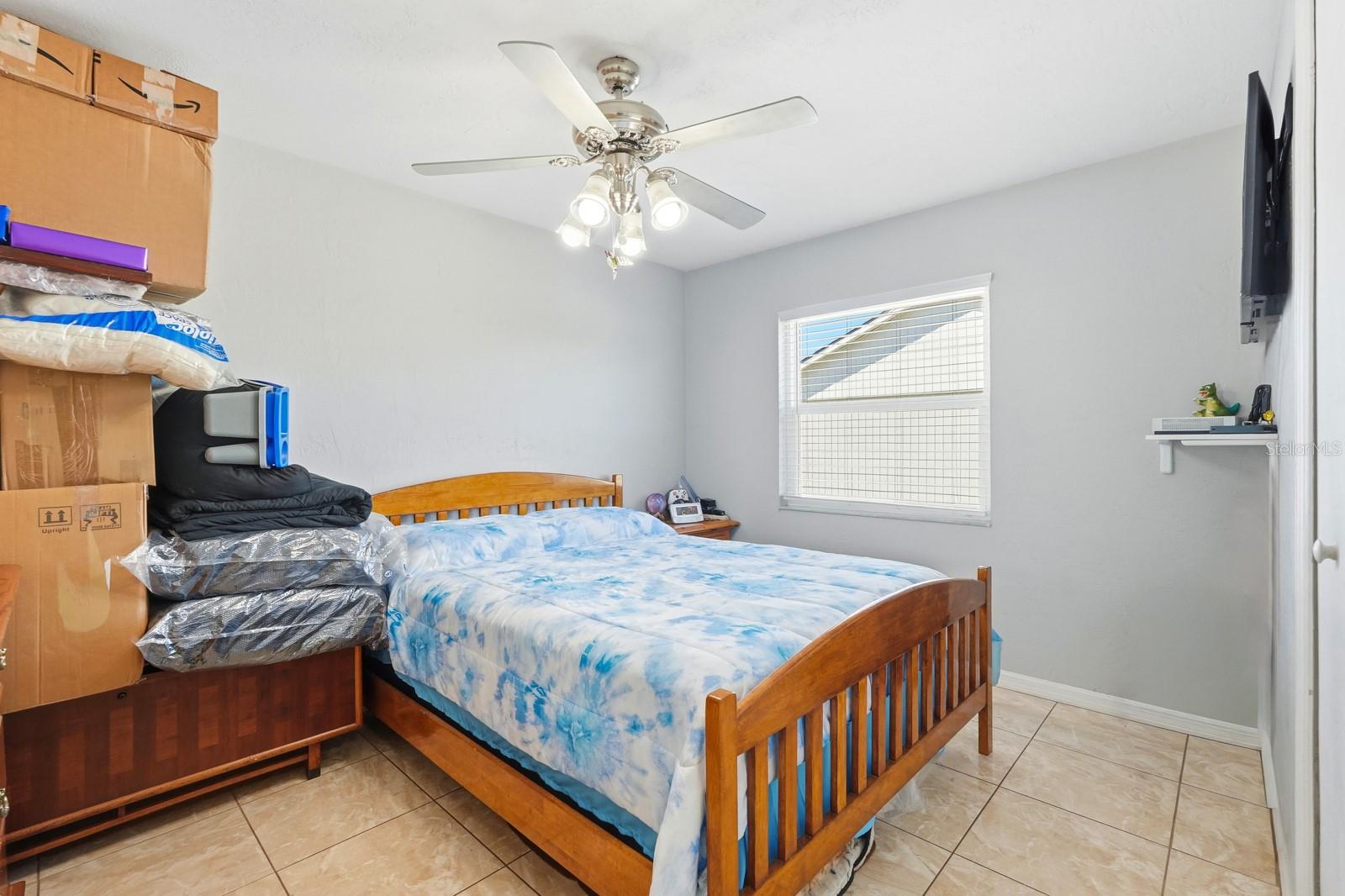 Image 20 of 41 For 934 Wilmington Drive