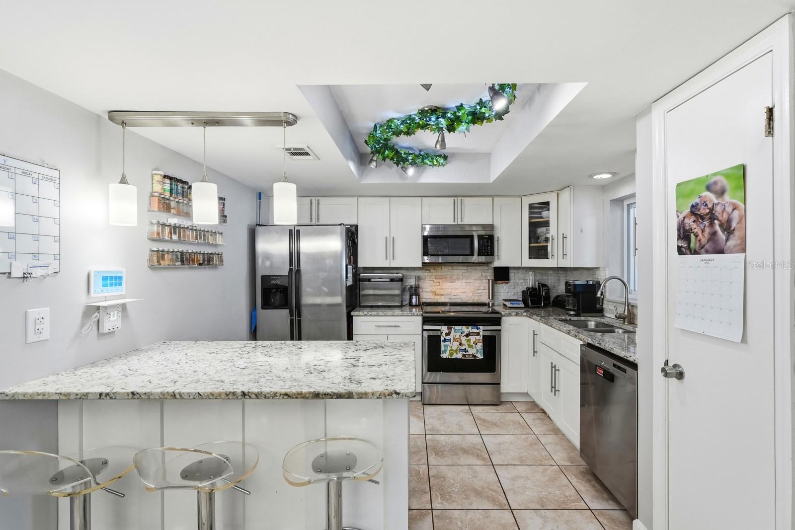 Image 8 of 41 For 934 Wilmington Drive