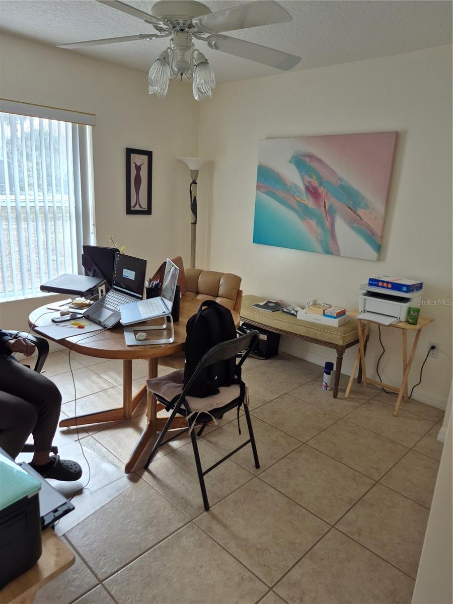 Image 11 of 26 For 73 Lynbrook Drive A