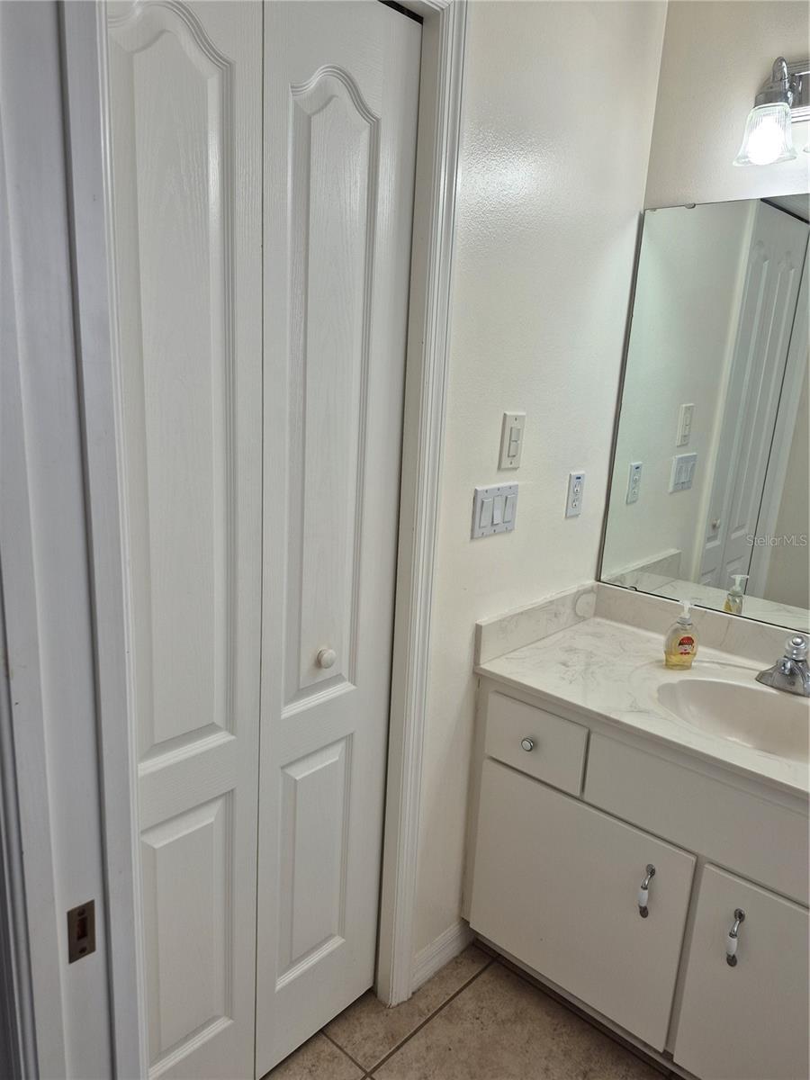 Image 25 of 26 For 73 Lynbrook Drive A