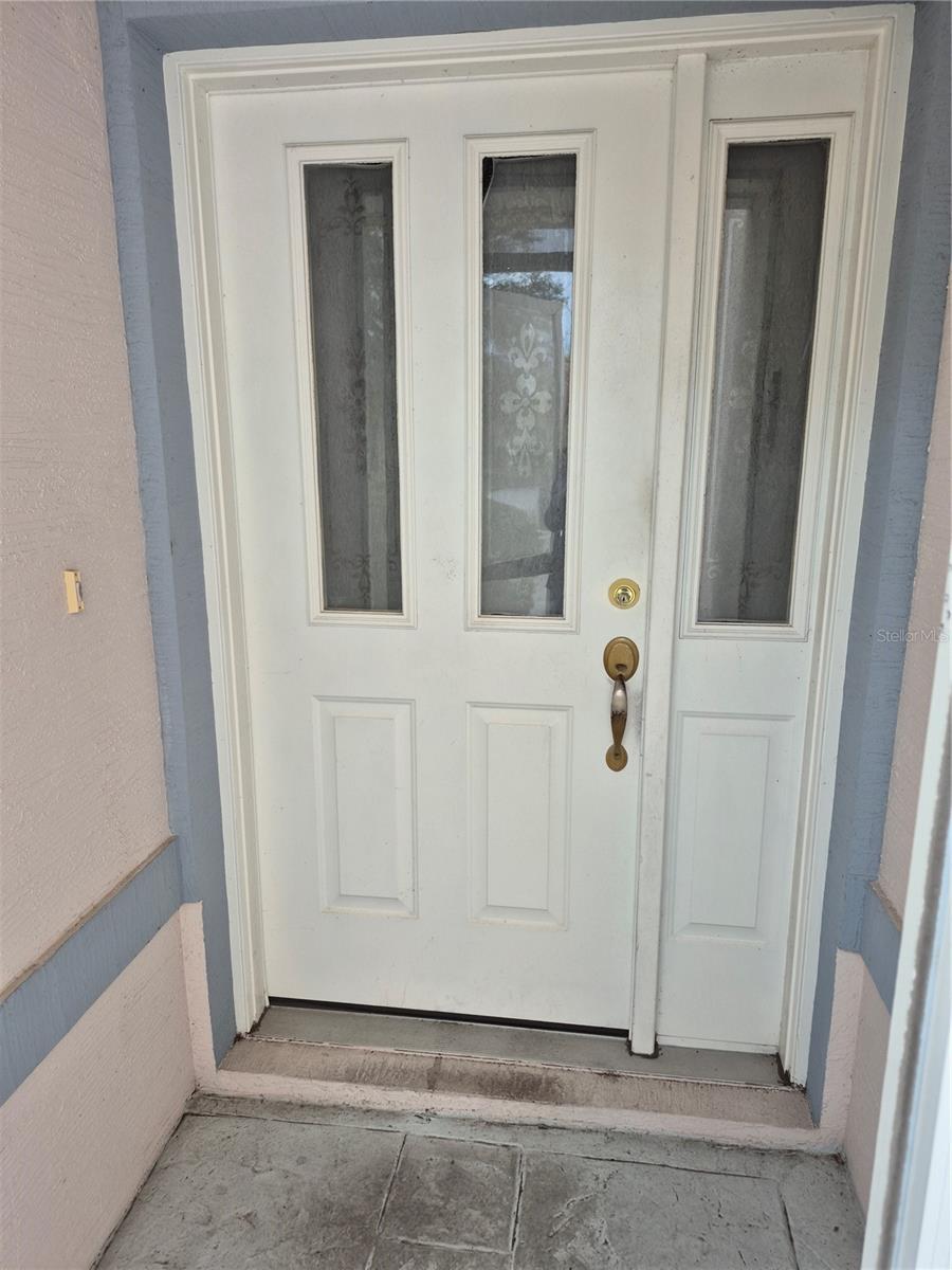 Image 4 of 26 For 73 Lynbrook Drive A