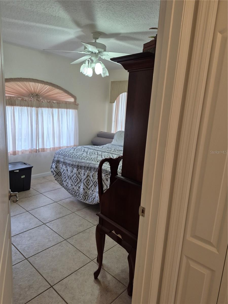 Image 7 of 26 For 73 Lynbrook Drive A