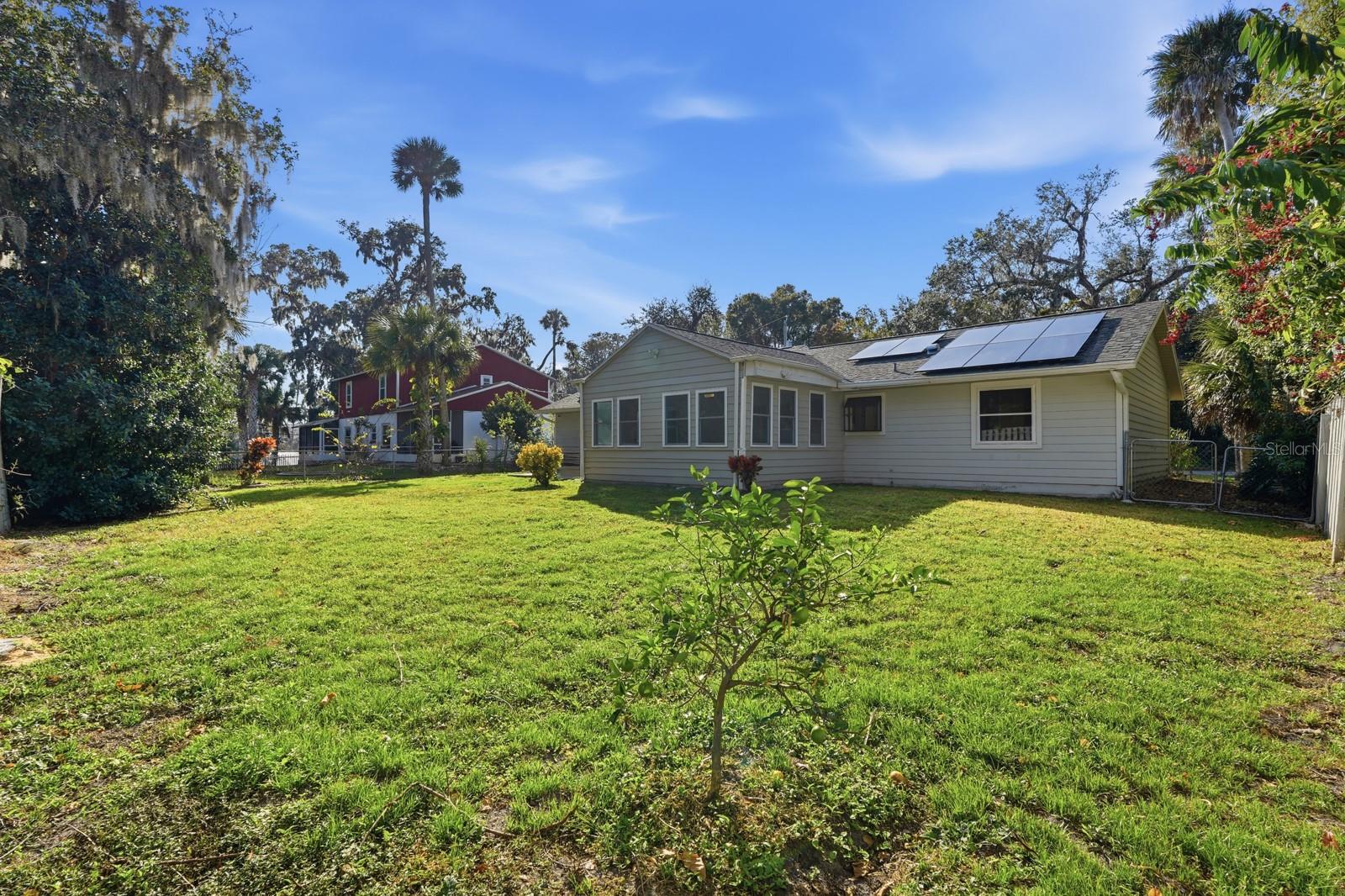 Image 29 of 37 For 550 Locust Street