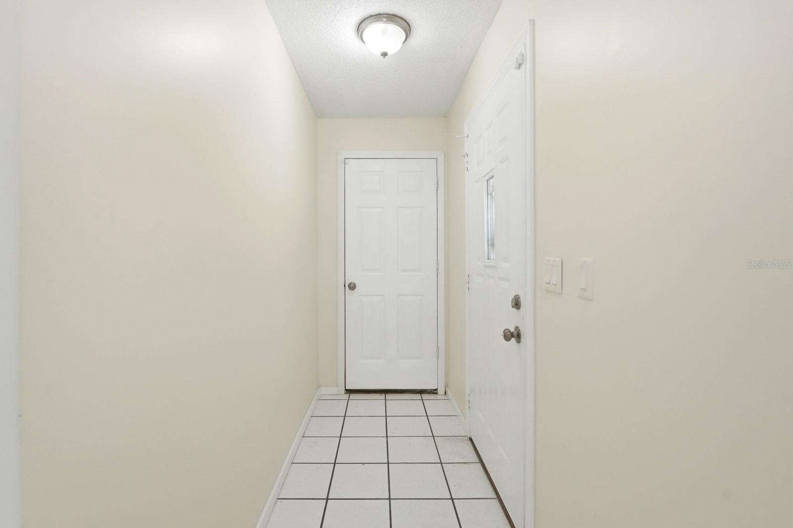 Image 4 of 37 For 550 Locust Street