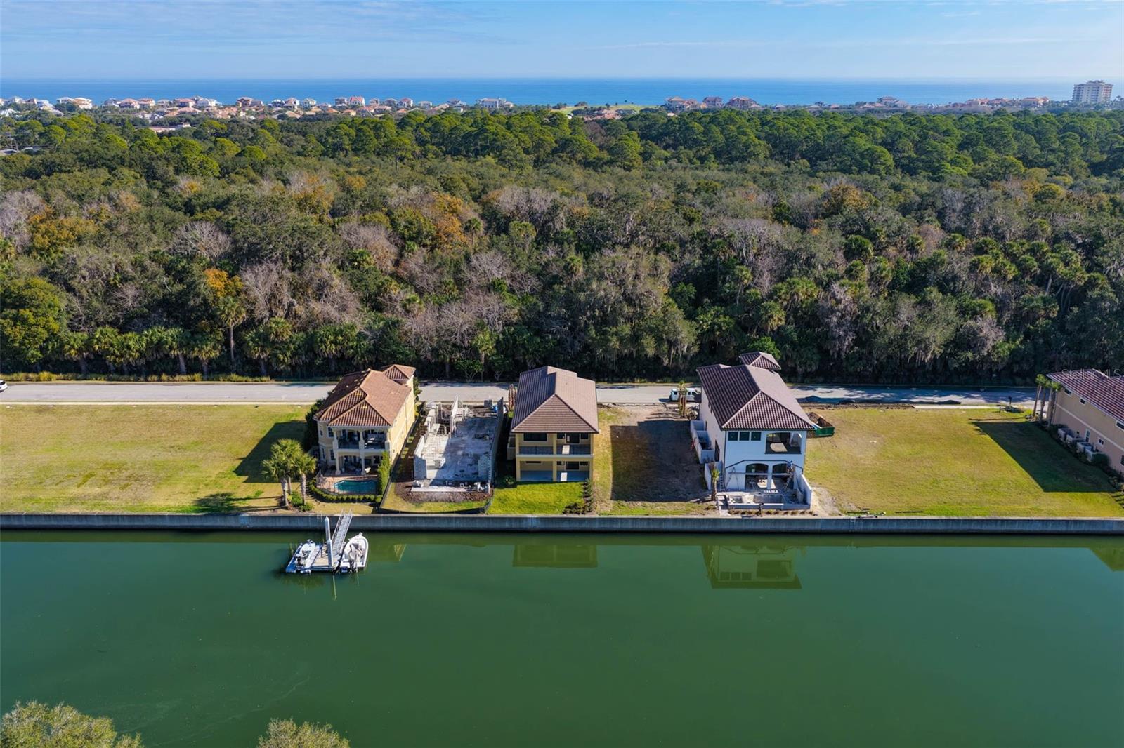 Image 12 of 97 For 250 Harbor Village Point N