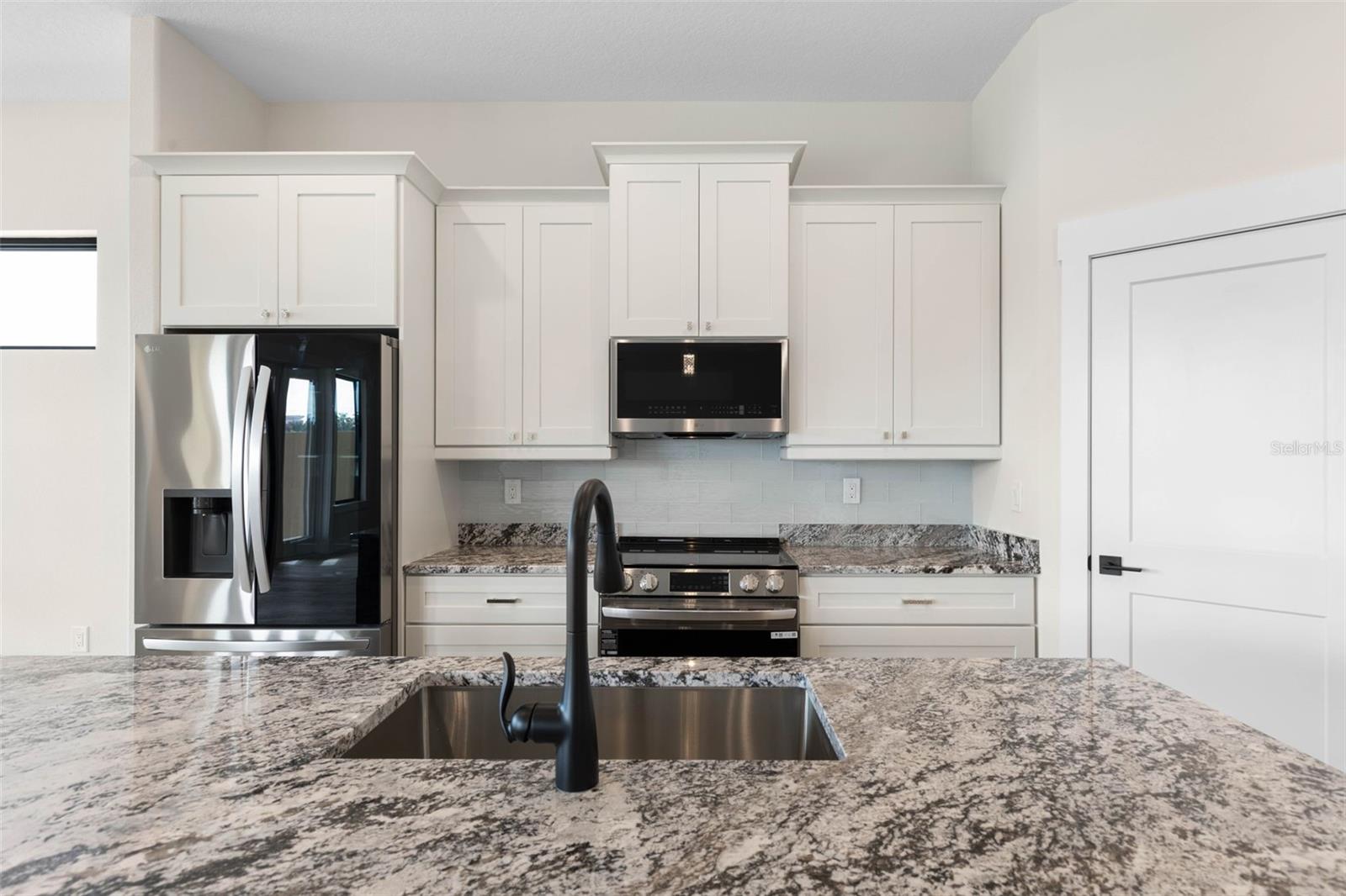 Image 25 of 97 For 250 Harbor Village Point N