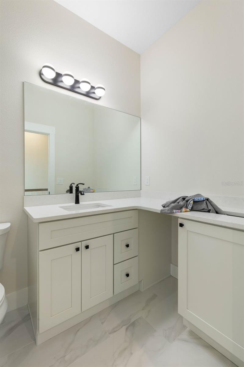 Image 50 of 97 For 250 Harbor Village Point N