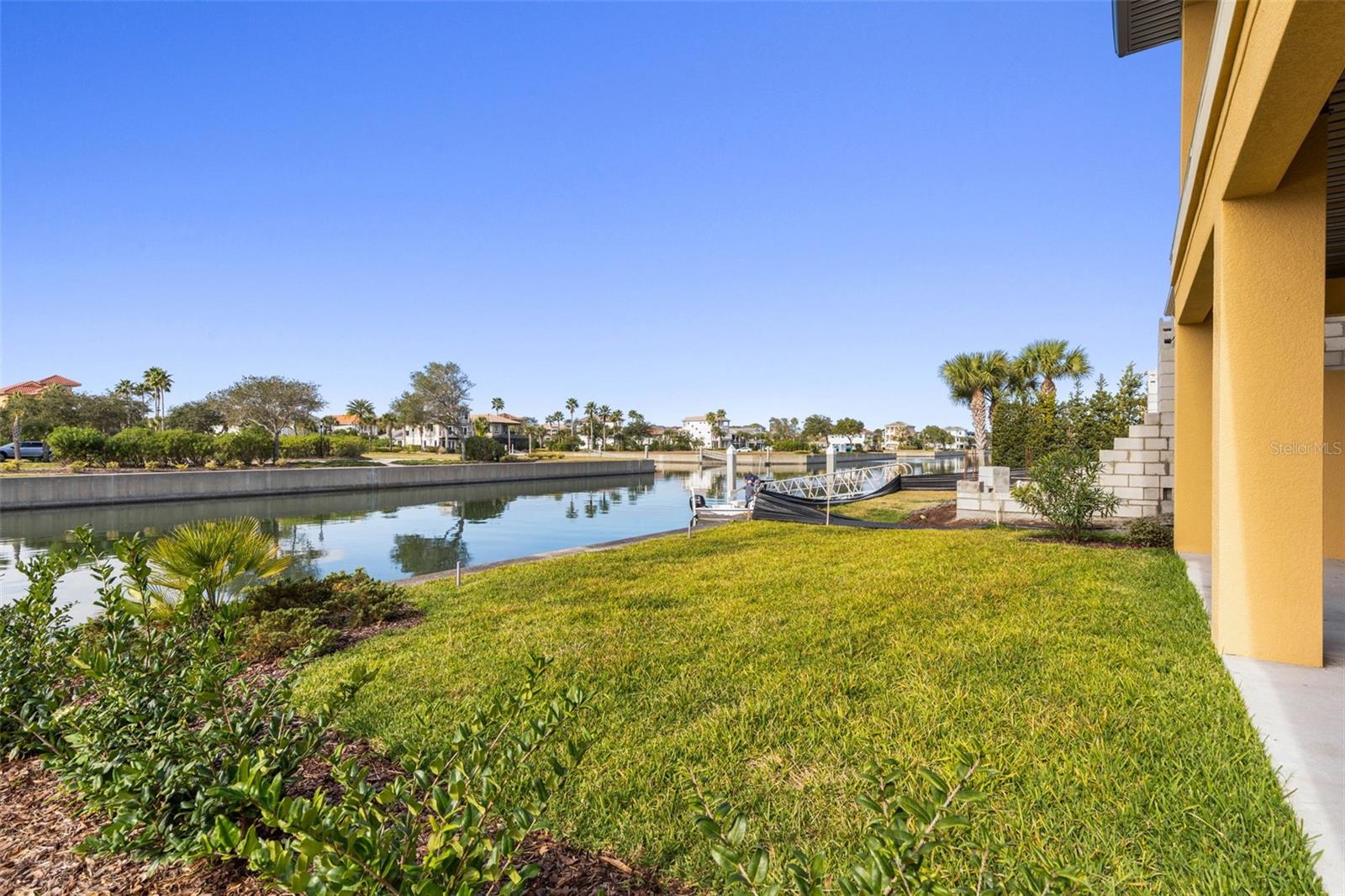 Image 78 of 97 For 250 Harbor Village Point N