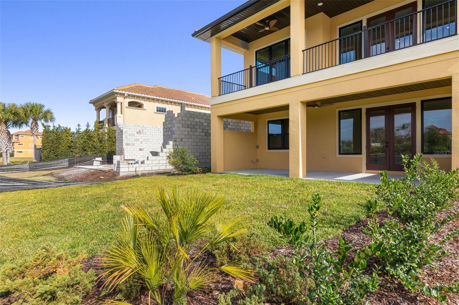 Image 79 of 97 For 250 Harbor Village Point N