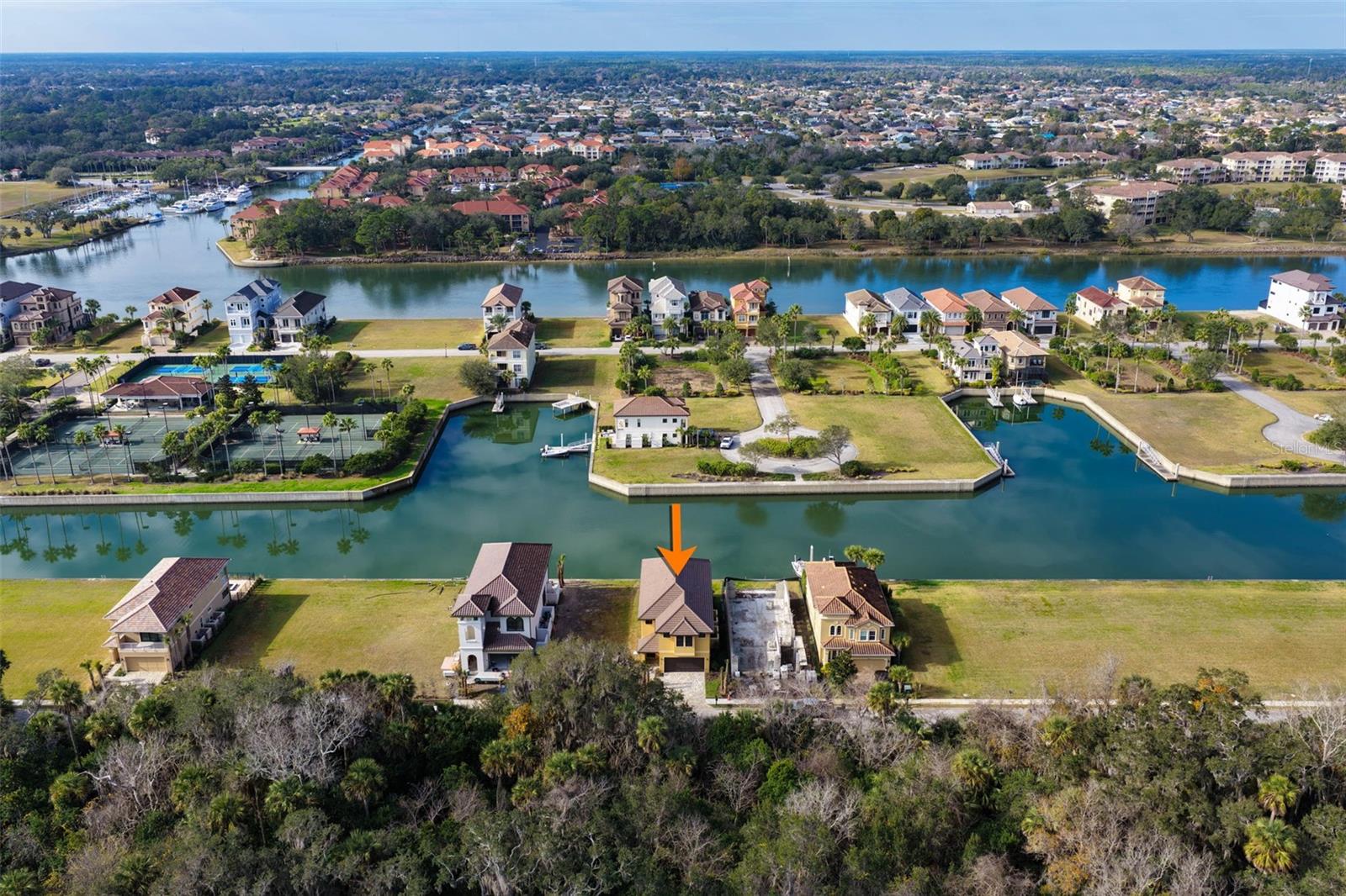 Image 84 of 97 For 250 Harbor Village Point N