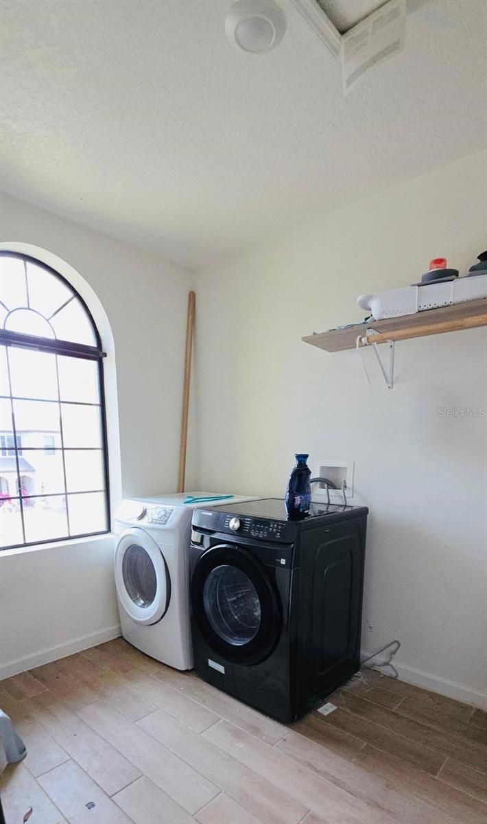 Image 14 of 26 For 4257 Broomsedge Circle