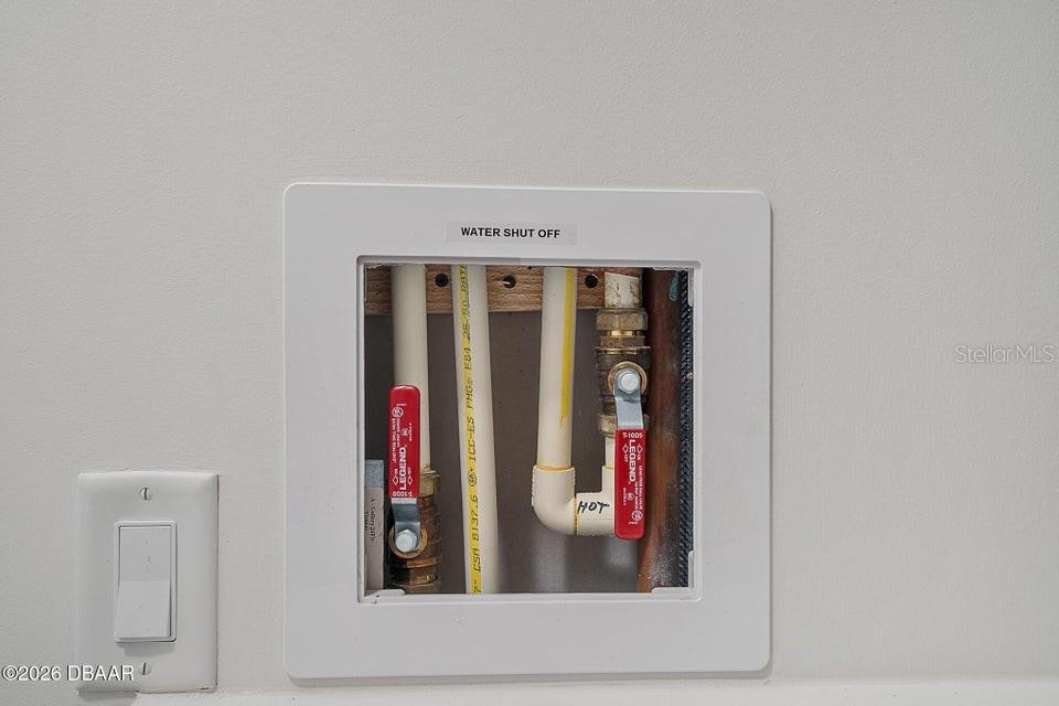 Image 34 of 56 For 231 Riverside Drive 2601-1