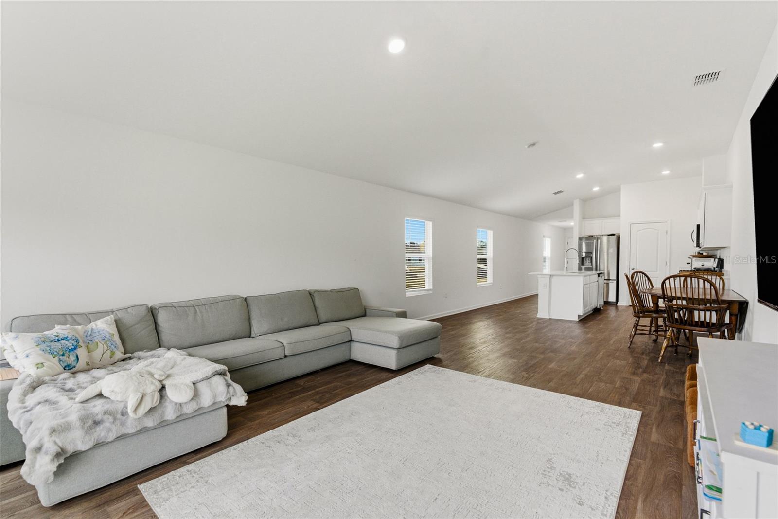 Image 16 of 43 For 72 Bogey Place