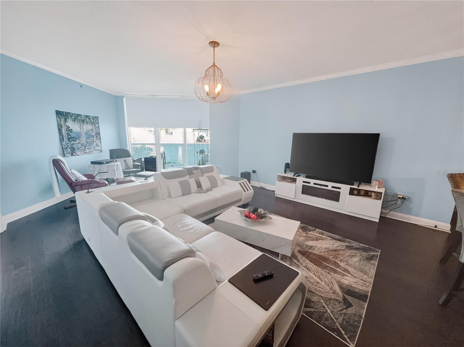 Image 14 of 40 For 231 Riverside Drive 208-1