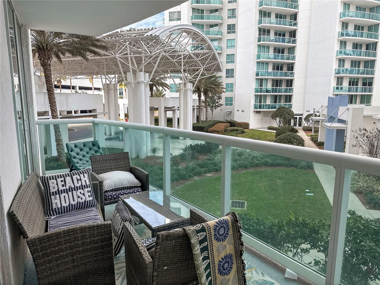 Image 2 of 40 For 231 Riverside Drive 208-1