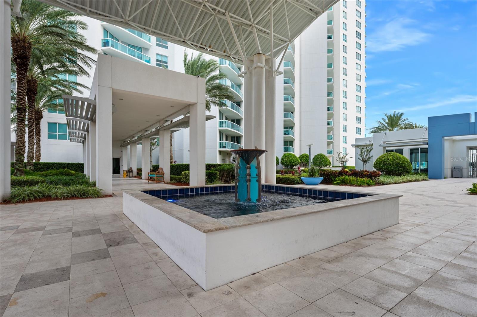 Image 22 of 40 For 231 Riverside Drive 208-1