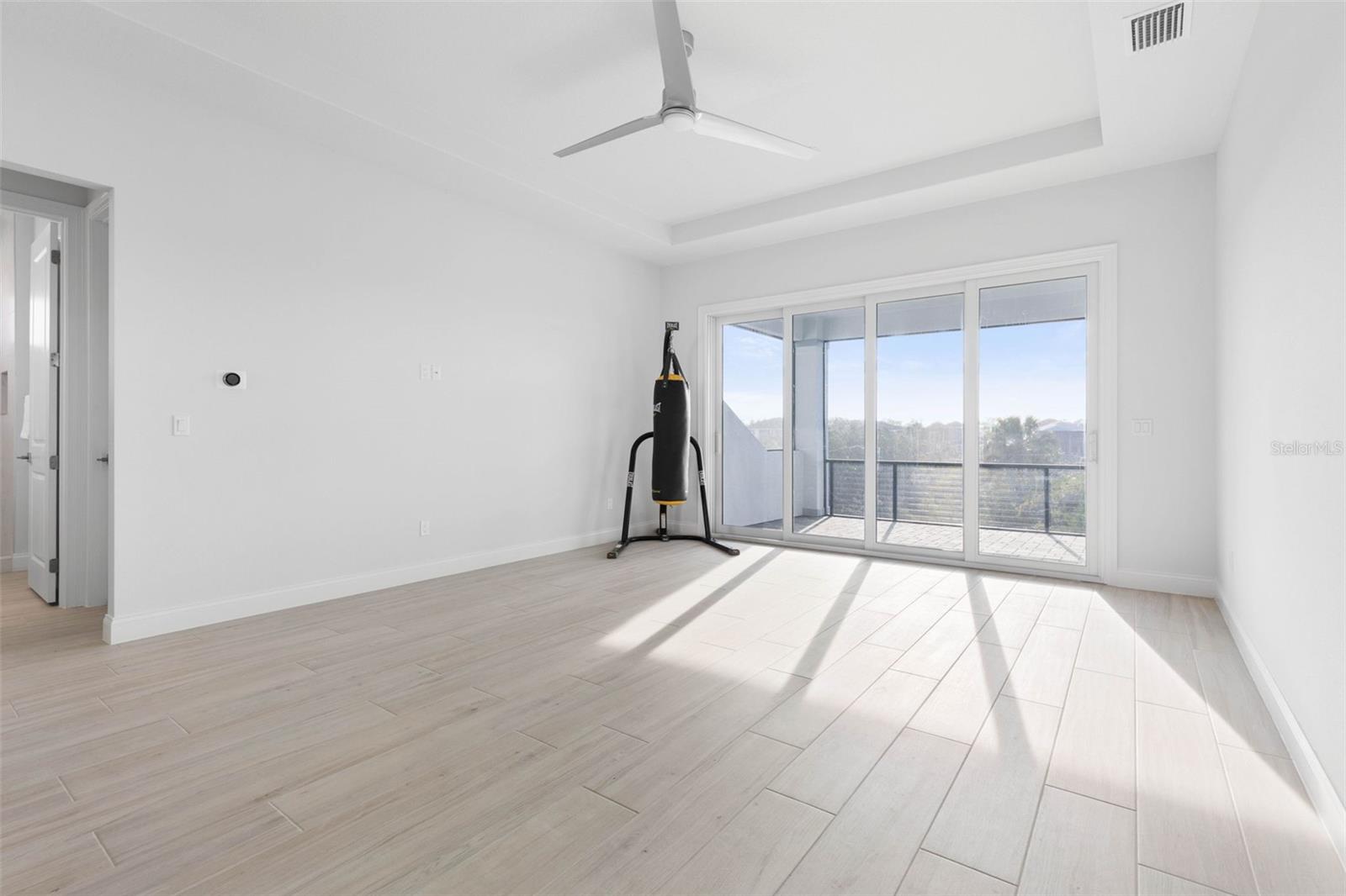 Image 31 of 65 For 23 Ocean Ridge Boulevard N