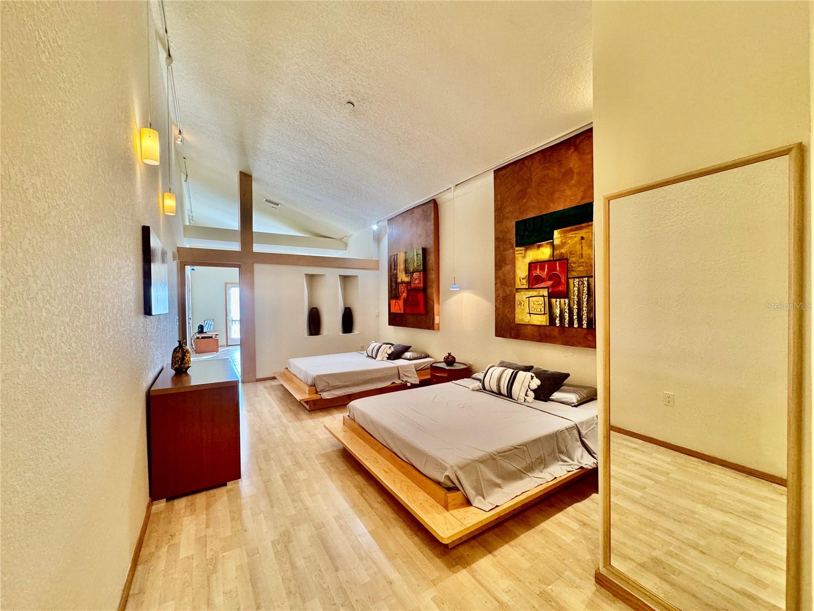 Image 9 of 11 For 101 Palm Harbor Parkway 425