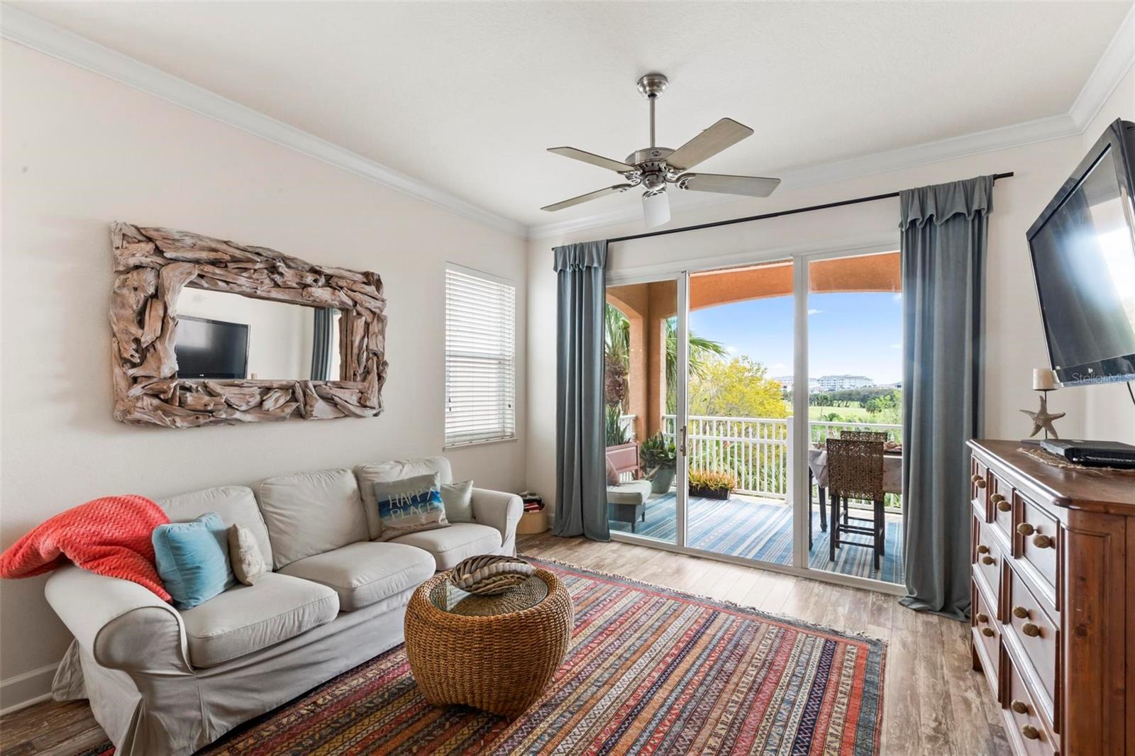 Image 25 of 88 For 35 Ocean Crest Way 1135