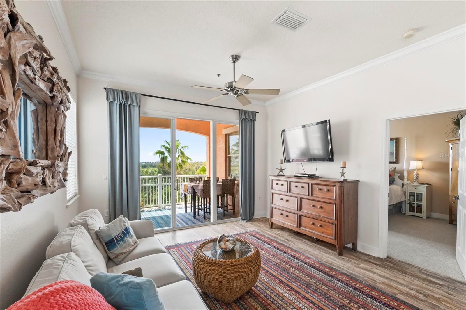 Image 26 of 88 For 35 Ocean Crest Way 1135